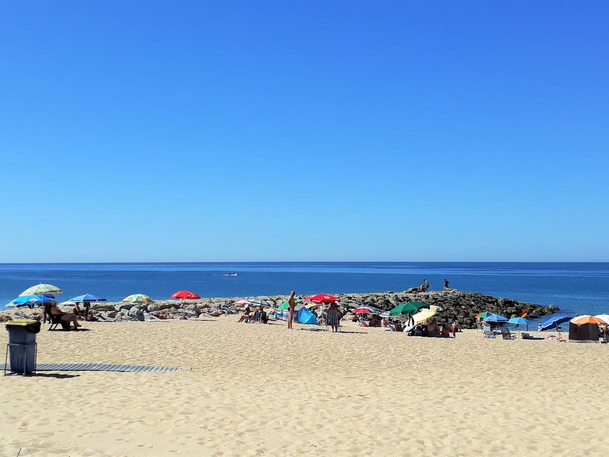 شقة T2 Avenida- Frente Mar, Ar-Condicionado, Wifi كوارتيرا المظهر الخارجي الصورة